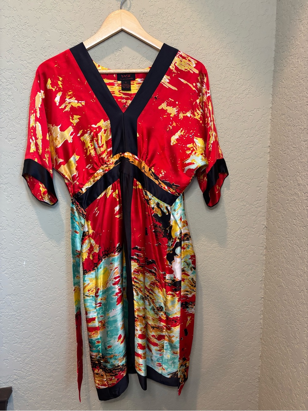 Red Abstract Print V-Neck Dress